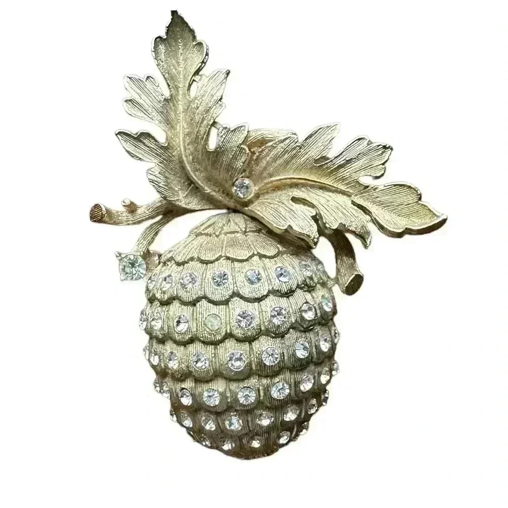 Large Rhinestone Pinecone Brooch Gold Tone 2 1/2” Tall